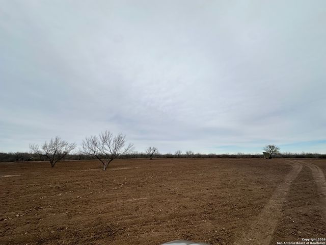 354-EASEMENT County Road, Charlotte, TX 78011