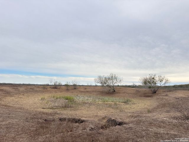 354-EASEMENT County Road, Charlotte, TX 78011