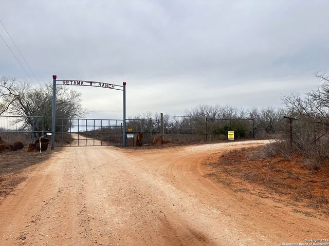 354-EASEMENT County Road, Charlotte, TX 78011