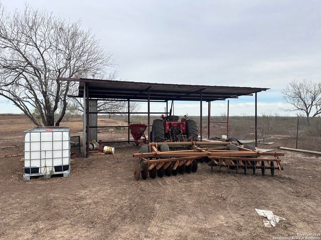 354-EASEMENT County Road, Charlotte, TX 78011