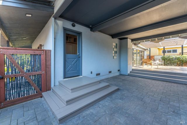 902 Helen Ave, Ukiah, CA 95482