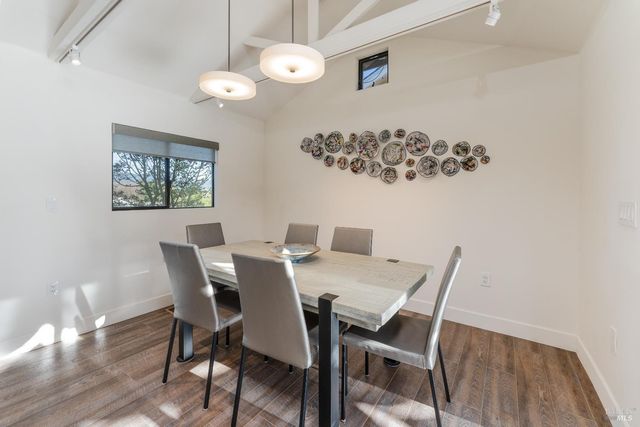 902 Helen Ave, Ukiah, CA 95482