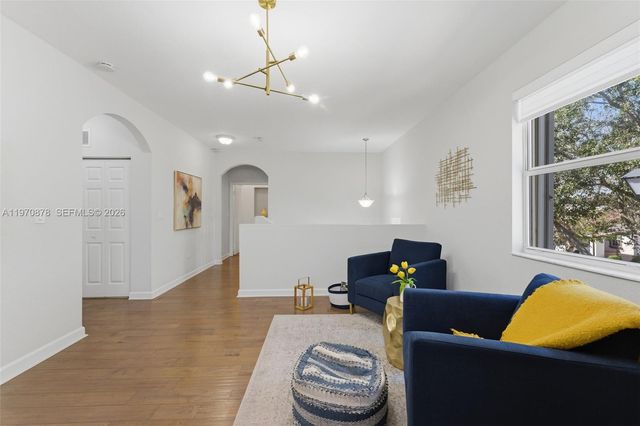 9102 SW 170th Ct, Miami, FL 33196