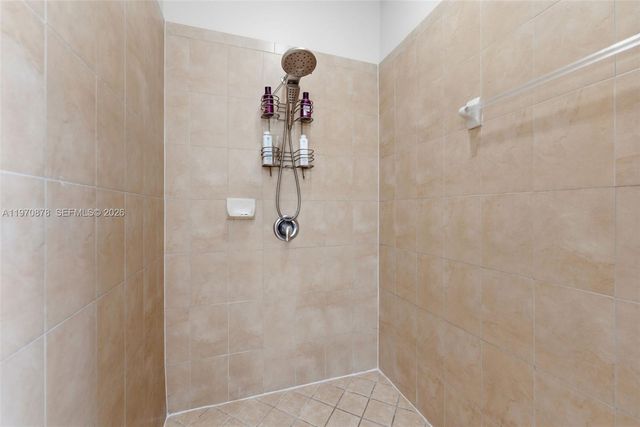 9102 SW 170th Ct, Miami, FL 33196