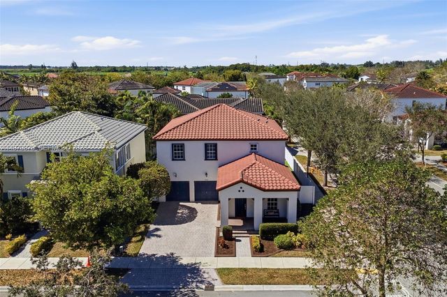 9102 SW 170th Ct, Miami, FL 33196