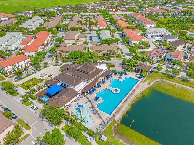 9102 SW 170th Ct, Miami, FL 33196