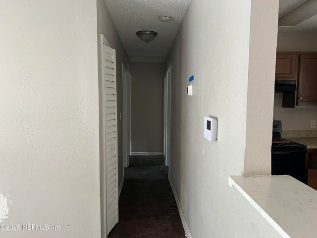 4130 LEONARD Circle W, Jacksonville, FL 32209