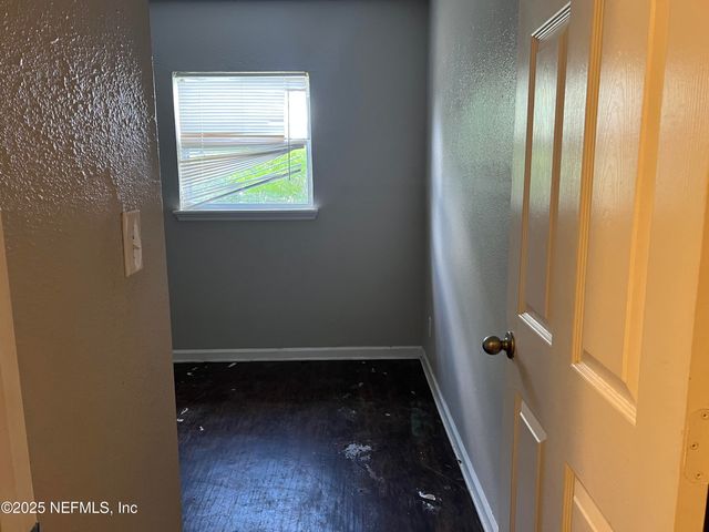 4130 LEONARD Circle W, Jacksonville, FL 32209
