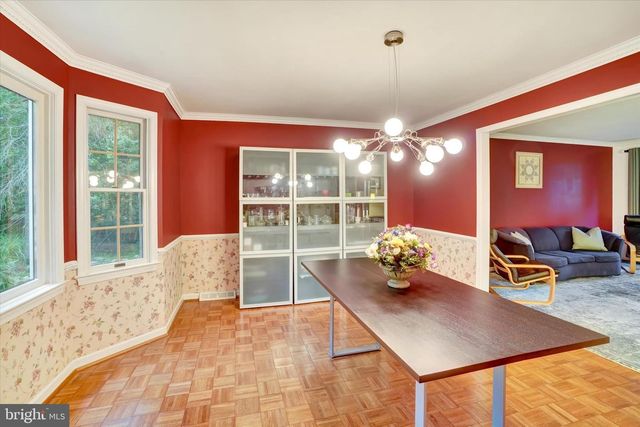 4701 ROCK LEDGE DR, Harrisburg, PA 17110