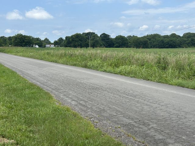 1 John Shaw Rd, Lewisburg, TN 37091