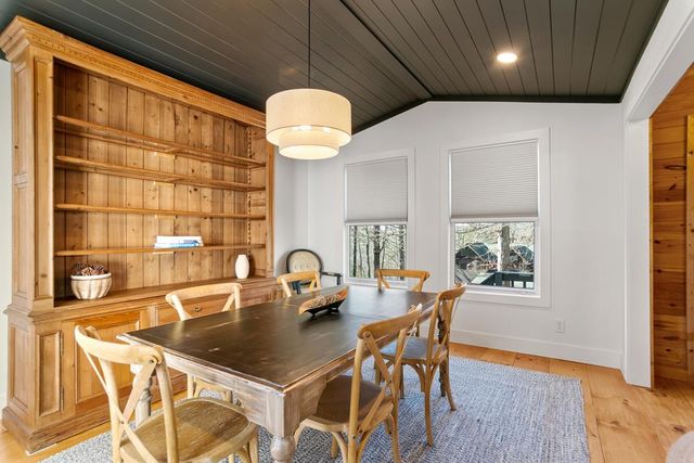 295 Vista Chalet Drive, Ellijay, GA 30540
