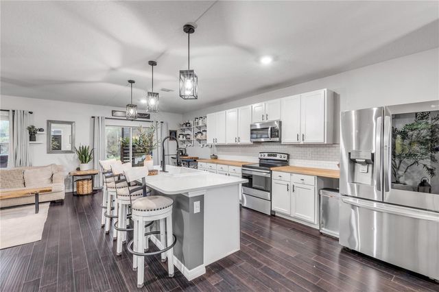 143 OLD MILL POND RD, Edgewater, FL 32141