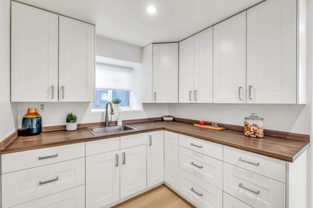 Image 37 of property listing at 377 El Dorado Drive, Daly City, CA 94015
