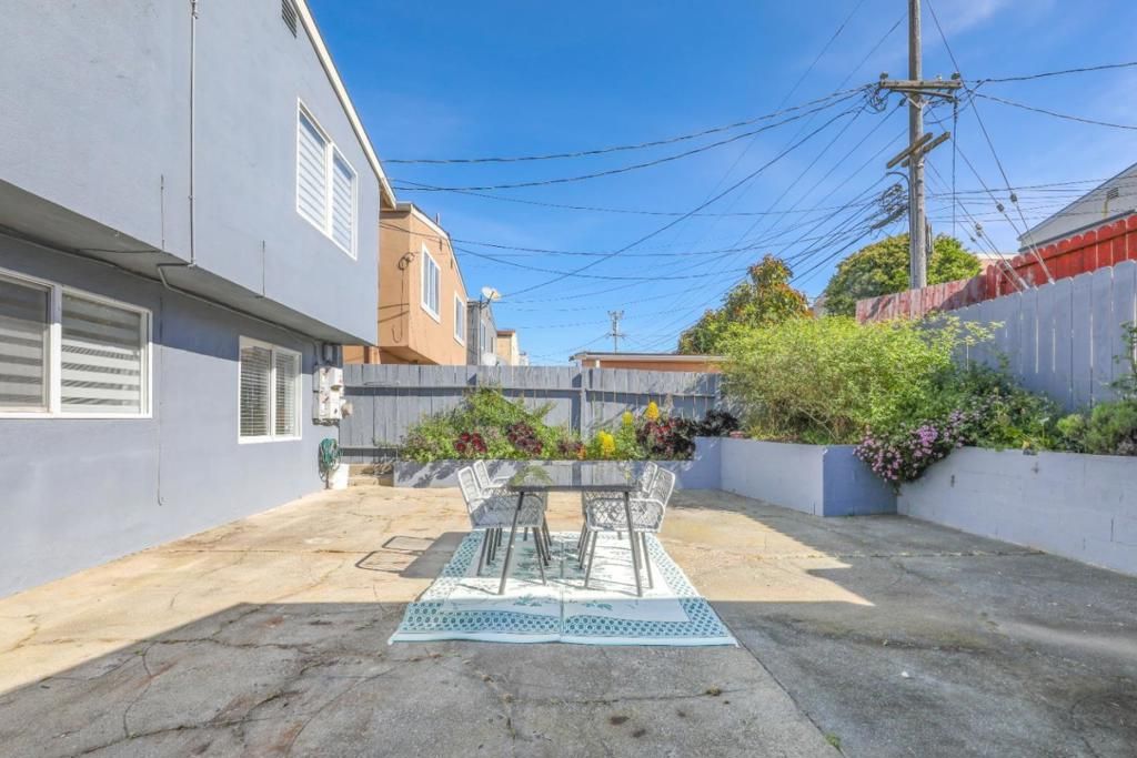 Image 54 of property listing at 377 El Dorado Drive, Daly City, CA 94015