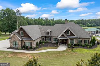 206 Highgrove Estates Drive, Monroe, GA 30655