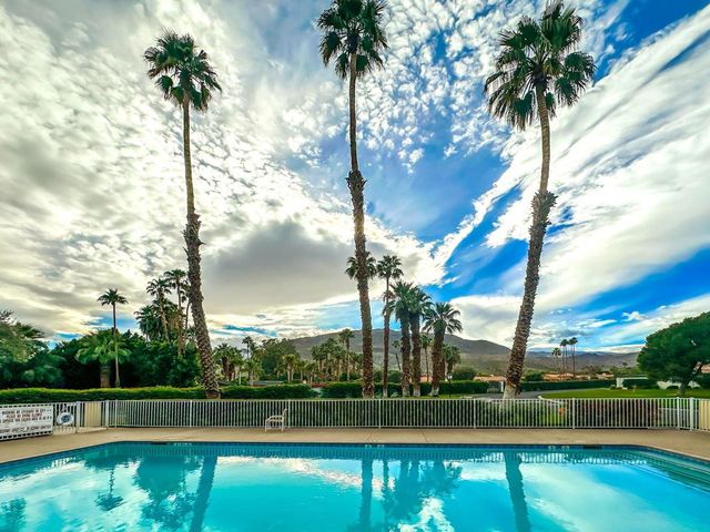 27 Calle Encinitas, Rancho Mirage, CA 92270