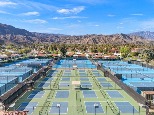 27 Calle Encinitas, Rancho Mirage, CA 92270