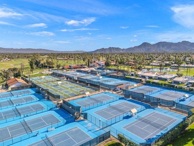 27 Calle Encinitas, Rancho Mirage, CA 92270