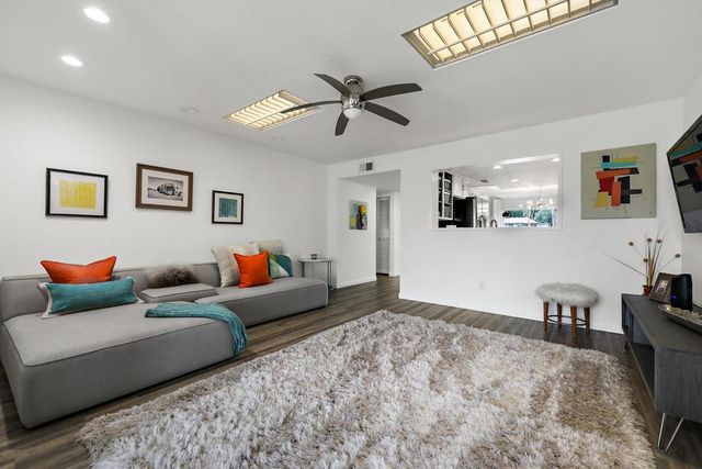 27 Calle Encinitas, Rancho Mirage, CA 92270