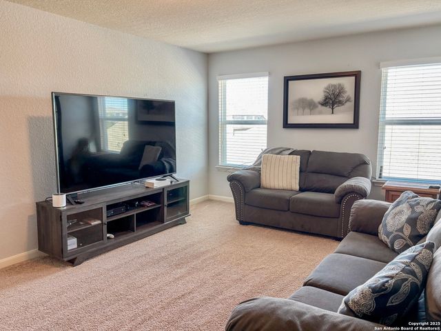 477 Centinela, New Braunfels, TX 78130