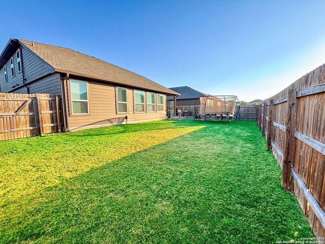 477 Centinela, New Braunfels, TX 78130