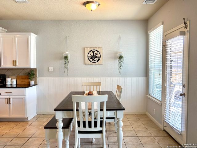 477 Centinela, New Braunfels, TX 78130