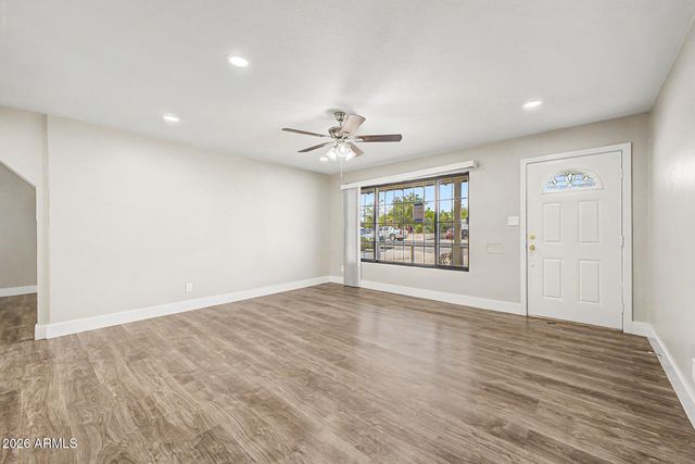 3131 W MARYLAND Avenue, Phoenix, AZ 85017