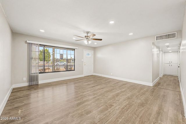 3131 W MARYLAND Avenue, Phoenix, AZ 85017