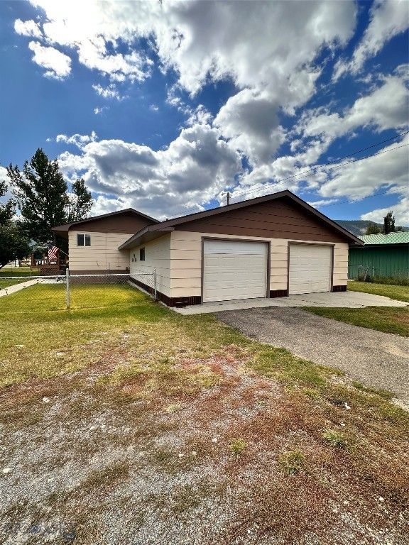 411 Mount Haggin Dr, Anaconda, MT 59711 — photo 3
