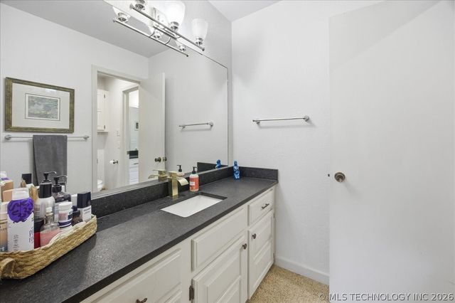 209 W 17th Street 209D, Tulsa, OK 74119