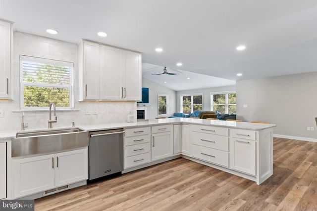 1805 BOXWOOD COVE, Palmyra, PA 17078