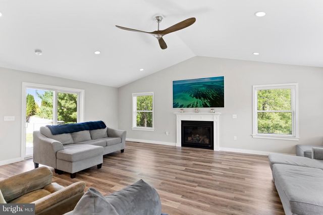 1805 BOXWOOD COVE, Palmyra, PA 17078