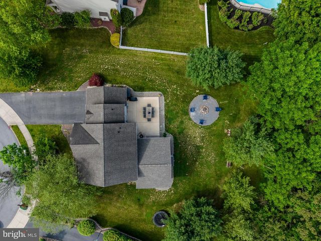 1805 BOXWOOD COVE, Palmyra, PA 17078