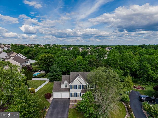 1805 BOXWOOD COVE, Palmyra, PA 17078
