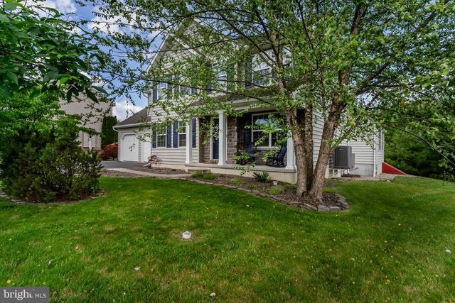 1805 BOXWOOD COVE, Palmyra, PA 17078