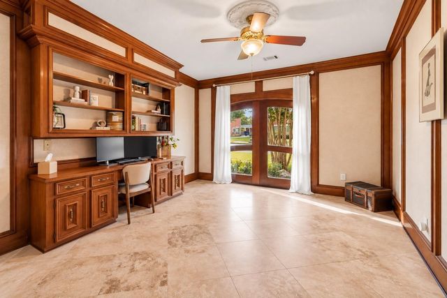4310 Masters Drive, League City, TX 77573