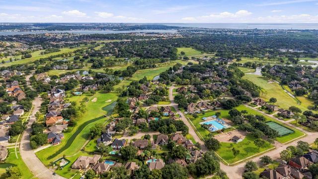4310 Masters Drive, League City, TX 77573