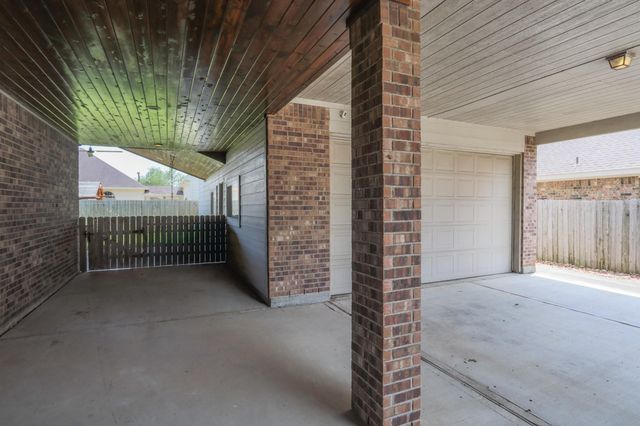 2109 Verde Valley Drive, League City, TX 77573