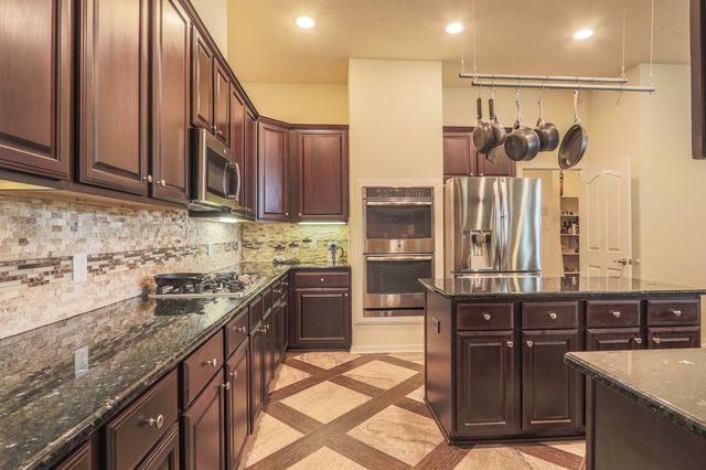 2109 Verde Valley Drive, League City, TX 77573
