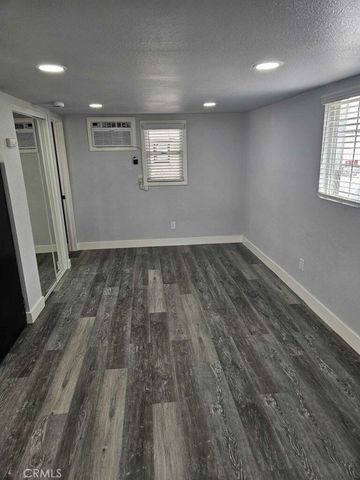 814 Edgar, Beaumont, CA 92223