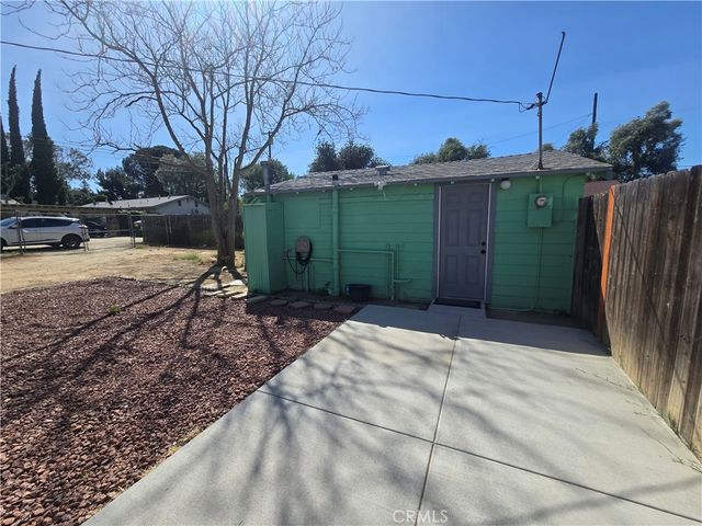 814 Edgar, Beaumont, CA 92223