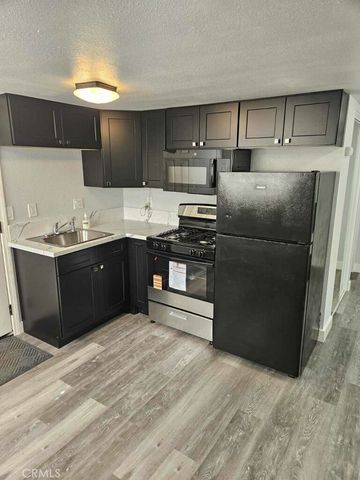 814 Edgar, Beaumont, CA 92223