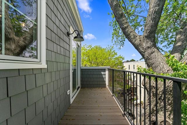 84 Baxter 3, Boston, MA 02127