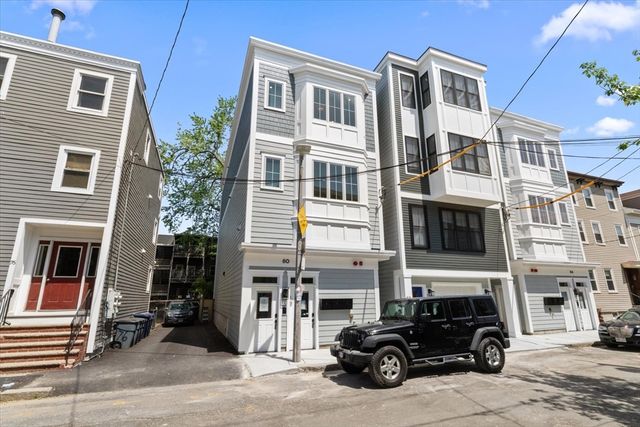 84 Baxter 3, Boston, MA 02127
