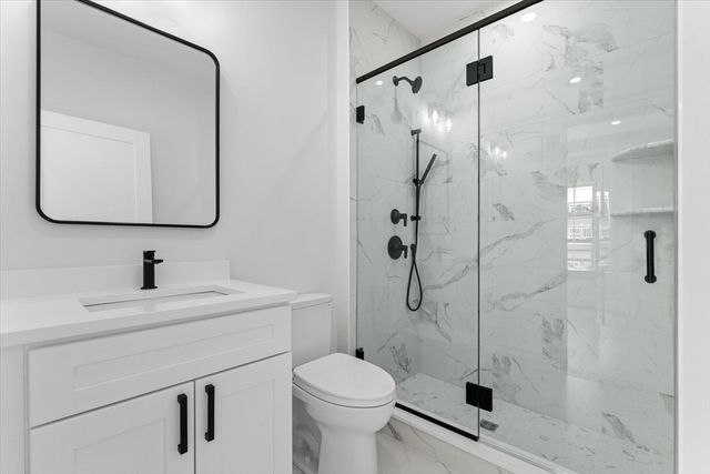 84 Baxter 3, Boston, MA 02127