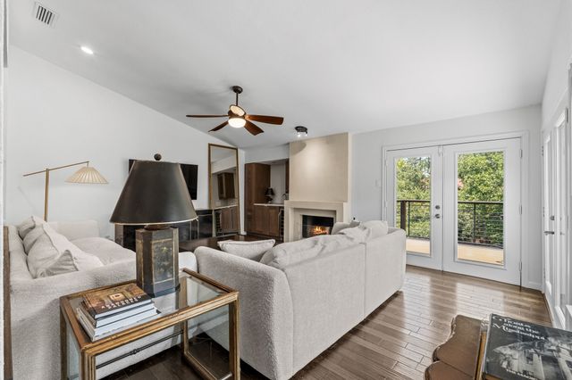 6124 Summer Creek Circle, Dallas, TX 75231