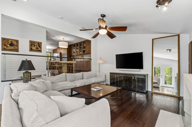6124 Summer Creek Circle, Dallas, TX 75231