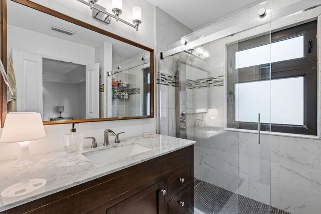 6124 Summer Creek Circle, Dallas, TX 75231