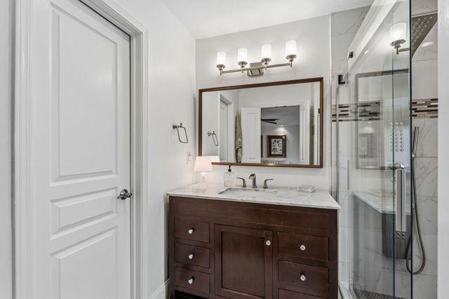6124 Summer Creek Circle, Dallas, TX 75231