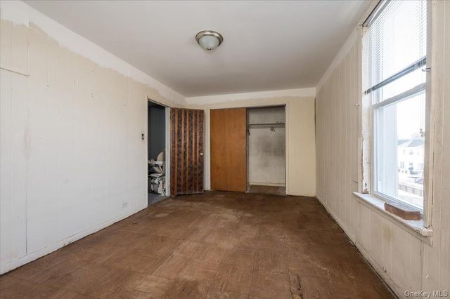 249 Quincy Avenue, Bronx, NY 10465